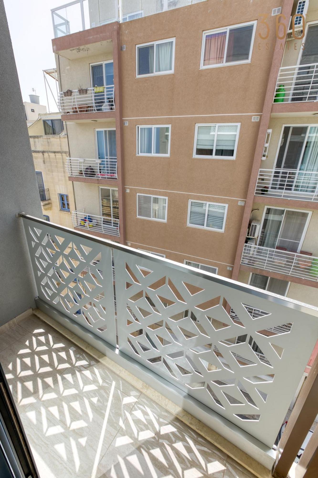 Designer 2Br Home With Stunning Views In St Pauls By 360 Estates St. Paul's Bay Exterior foto